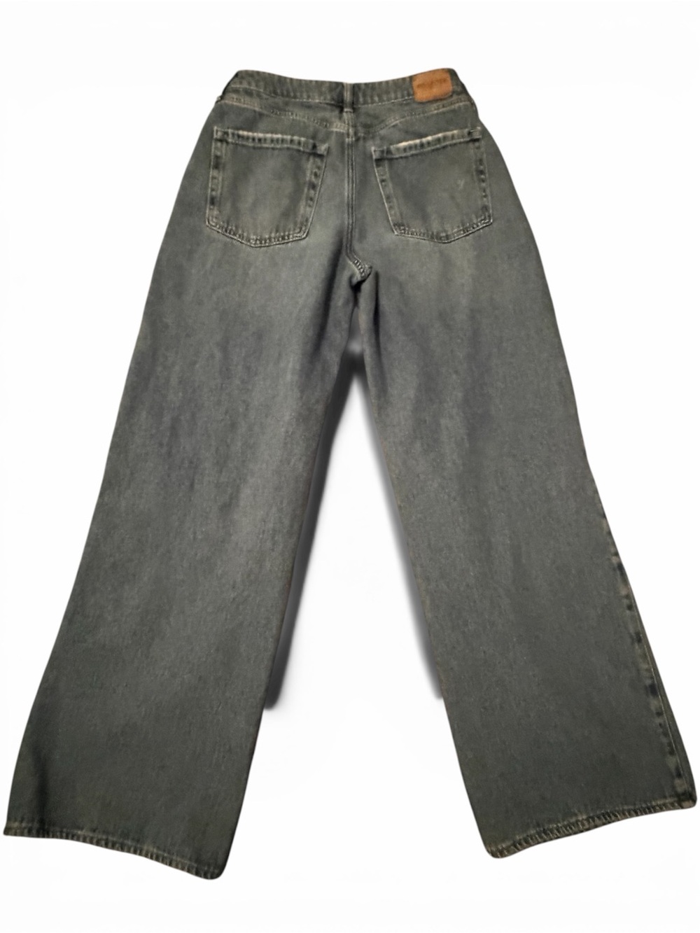 Hollister Wide-Leg Vintage Gray Wash Jeans - Picture 4 of 5
